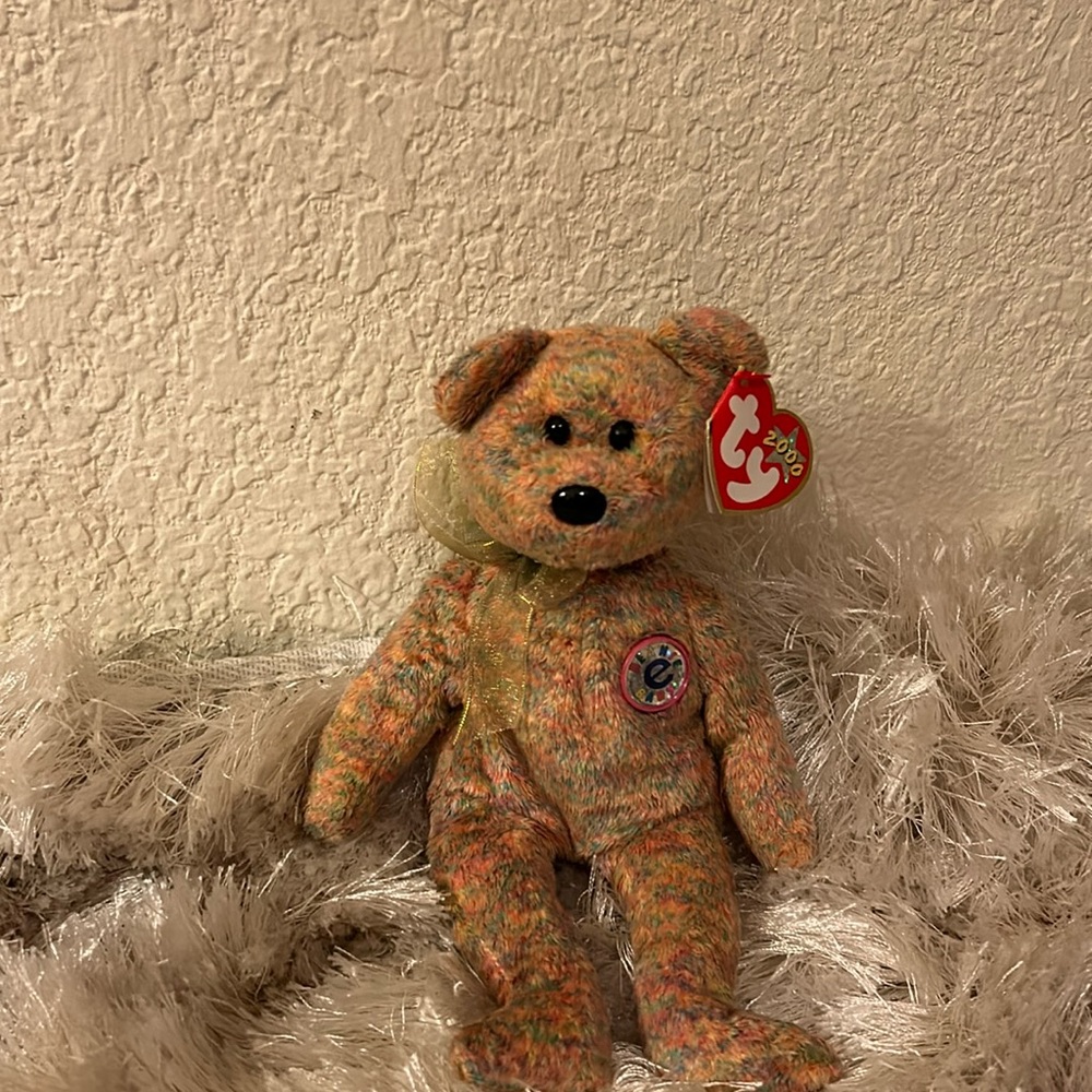 TY VINTAGE NWT TY BEANIE BABY YEAR 2000 named speckles with special tag